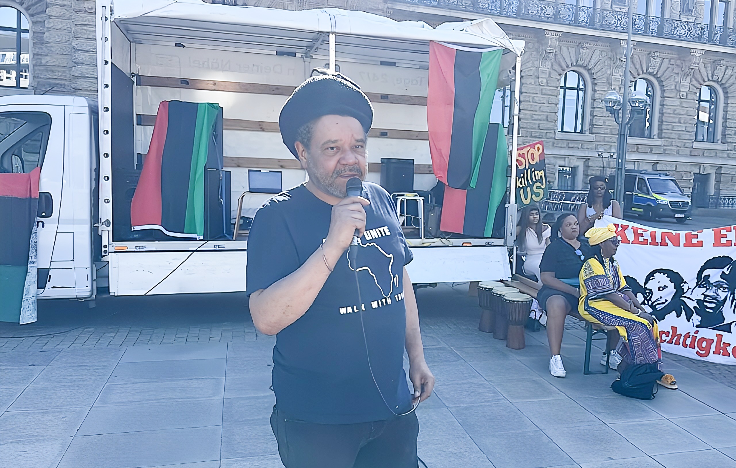 Hambourg —Ndindah Mwayemudza interpelle : « Les Noirs sont sous-représentés dans le système politique allemand »