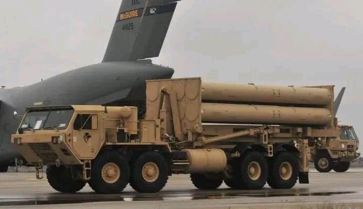 Conflit États-Unis–Iran : Washington privilégie la protection des troupes face à la baisse de ses stocks d'intercepteurs
