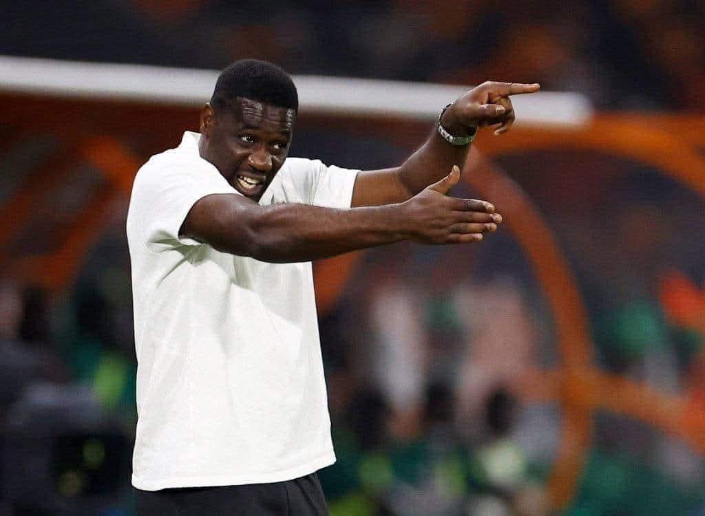 Football : Émerse Faé dit avoir été surpris par la décision de ne pas prolonger son contrat à la tête des Éléphants