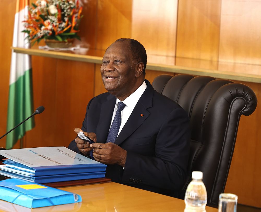 Côte d’Ivoire: le président Ouattara dégomme des DG dans l’administration ivoirienne