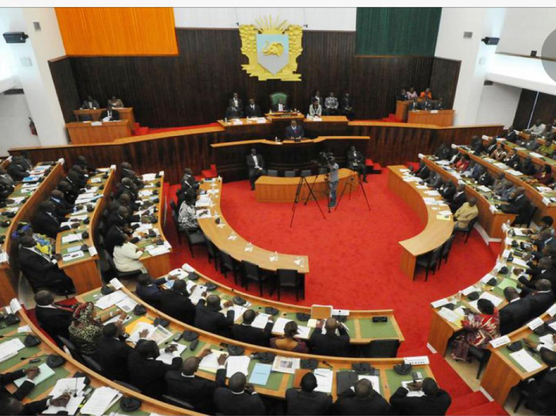 CÔTE D’IVOIRE : LES BUREAUX DES COMMISSIONS PERMANENTES DU PARLEMENT IVOIRIEN CONNUS