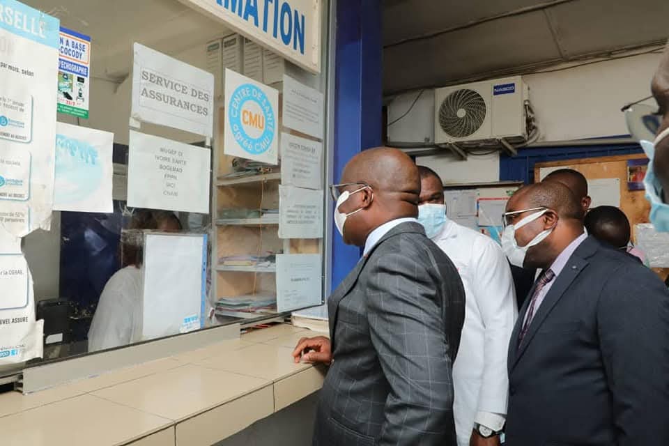 Yopougon-Wassakara : à la clinique semi-privée « Afosus-Wassakara », une patiente maltraitée par un dentiste suscite l’indignation